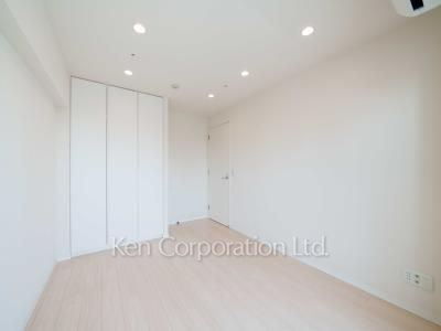 Bedroom ※Photo of the same layout on 19 floor. Decoration and fixture may differ.