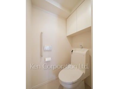 Lavatory