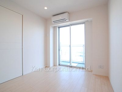 Bedroom ※Photo of the same layout on 36 floor. Decoration and fixture may differ.