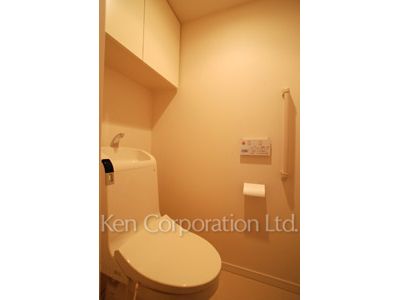 Lavatory ※Photo of the same layout on 36 floor. Decoration and fixture may differ.