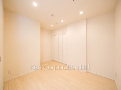 Bedroom ※Photo of the same layout on 38 floor. Decoration and fixture may differ.