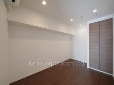 Bedroom ※Photo of the same layout on 21 floor. Decoration and fixture may differ.