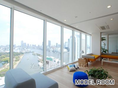 Living-Dining ※Photo of the same layout on 16 floor. Decoration and fixture may differ.