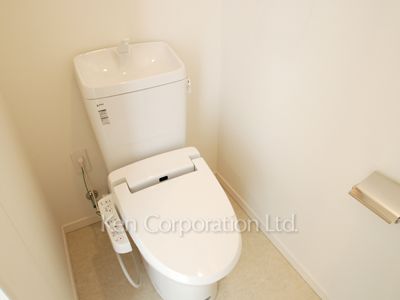 Lavatory ※Photo of the same layout on 23 floor. Decoration and fixture may differ.