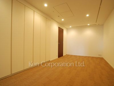 Bedroom ※Photo of the same layout on 10 floor. Decoration and fixture may differ.