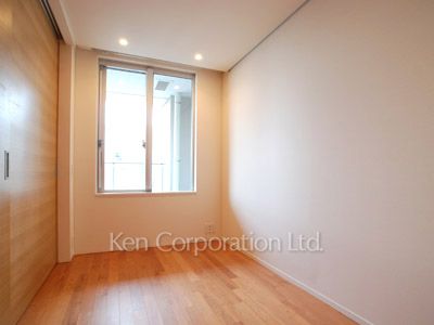 Other Room ※Photo of the same layout on 8 floor. Decoration and fixture may differ.