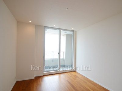 Other Room ※Photo of the same layout on 30 floor. Decoration and fixture may differ.