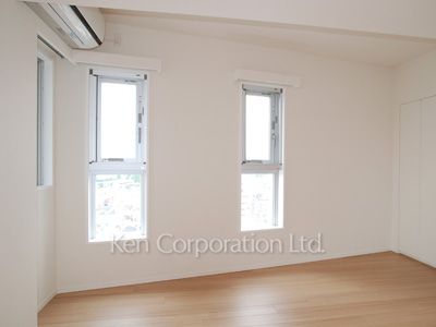 Bedroom ※Photo of the same layout on 12 floor. Decoration and fixture may differ.