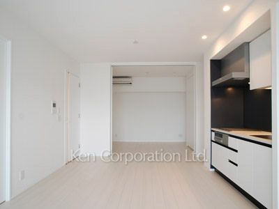Living-Dining ※Photo of the same layout on 4 floor. Decoration and fixture may differ.