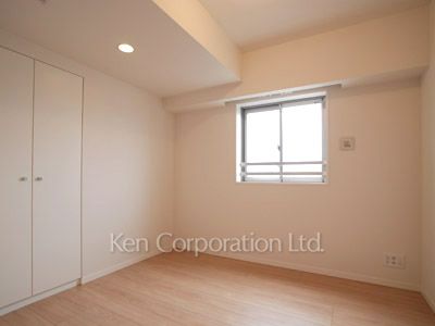 Other Room ※Photo of the same layout on 5 floor. Decoration and fixture may differ.