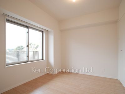 Other Room ※Photo of the same layout on 5 floor. Decoration and fixture may differ.