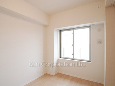 Bedroom ※Photo of the same layout on 7 floor. Decoration and fixture may differ.