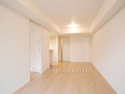 Living-Dining ※Photo of the same layout on 3 floor. Decoration and fixture may differ.
