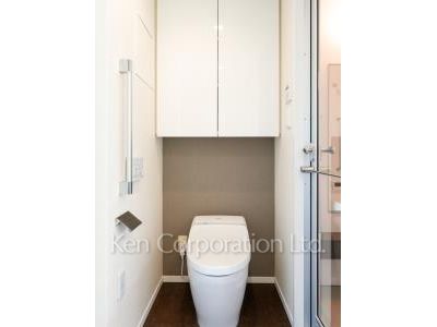 Closet ※Photo of the same layout on 9 floor. Decoration and fixture may differ.