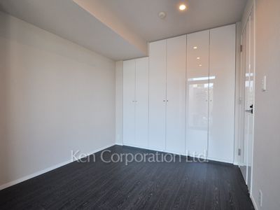 Bedroom ※Photo of the same layout on 9 floor. Decoration and fixture may differ.