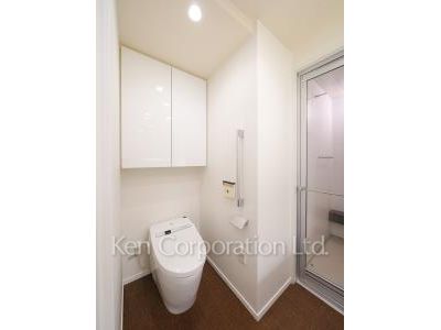 Lavatory