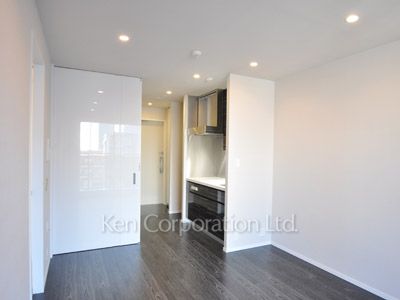 Living-Dining ※Photo of the same layout on 9 floor. Decoration and fixture may differ.