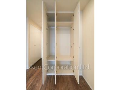 Storage ※Photo of the same layout on 9 floor. Decoration and fixture may differ.