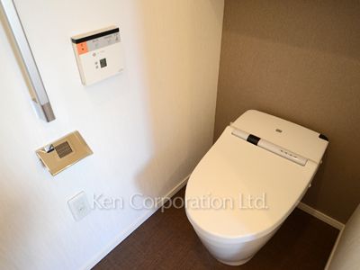 Lavatory