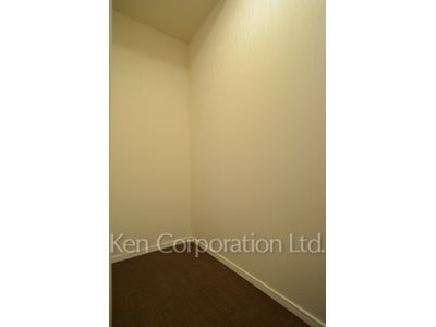 Storage ※Photo of the same layout on 10 floor. Decoration and fixture may differ.