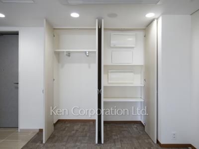 Closet