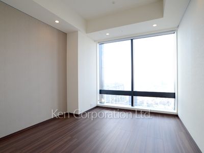 Bedroom ※Photo of the same layout on 36 floor. Decoration and fixture may differ.