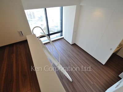 Other Room ※Photo of the same layout on 8 floor. Decoration and fixture may differ.