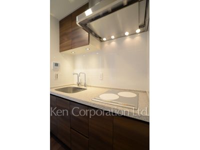 Kitchen ※Photo of the same layout on 36 floor. Decoration and fixture may differ.