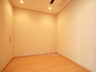 Other Room ※Photo of the same layout on 19 floor. Decoration and fixture may differ.