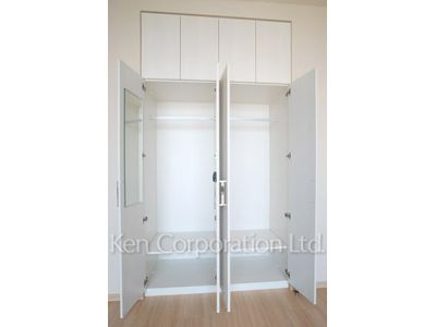 Closet ※Photo of the same layout on 19 floor. Decoration and fixture may differ.