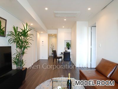 Living-Dining ※Photo of the same layout on 18 floor. Decoration and fixture may differ.
