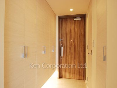 Entrance ※Photo of the same layout on 20 floor. Decoration and fixture may differ.