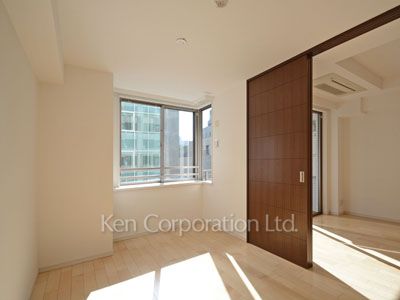 Other Room ※Photo of the same layout on 4 floor. Decoration and fixture may differ.