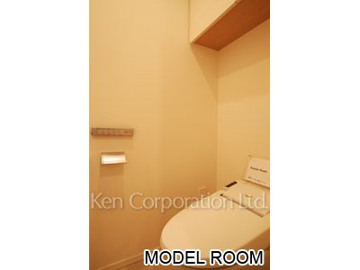 Lavatory ※Photo of the same layout on 17 floor. Decoration and fixture may differ.