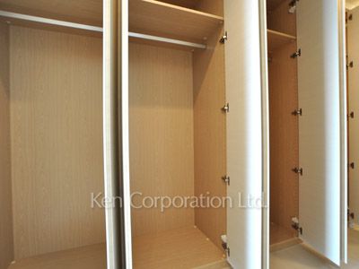 Closet ※Photo of the same layout on 25 floor. Decoration and fixture may differ.