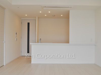 Living-Dining ※Photo of the same layout on 17 floor. Decoration and fixture may differ.