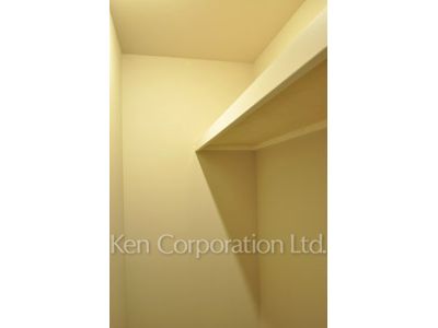 Storage ※Photo of the same layout on 30 floor. Decoration and fixture may differ.