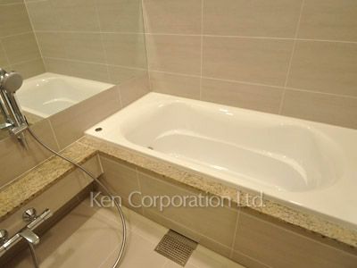Bath ※Photo of the same layout on 30 floor. Decoration and fixture may differ.