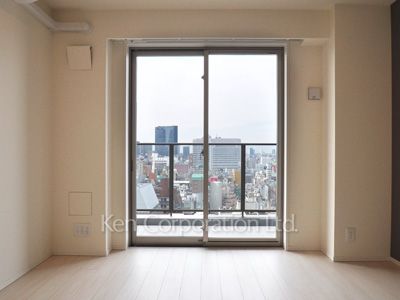 Bedroom ※Photo of the same layout on 17 floor. Decoration and fixture may differ.
