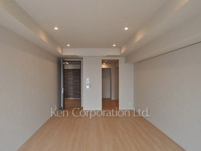 Living-Dining ※Photo of the same layout on 18 floor. Decoration and fixture may differ.