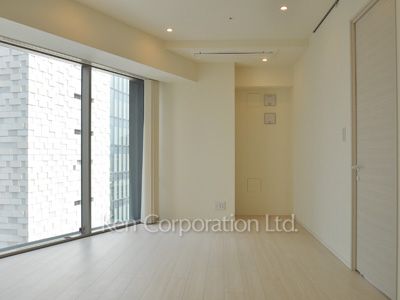 Living-Dining ※Photo of the same layout on 17 floor. Decoration and fixture may differ.