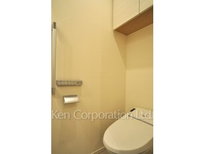Lavatory ※Photo of the same layout on 29 floor. Decoration and fixture may differ.