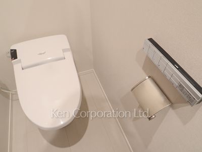 Lavatory ※Photo of the same layout on 30 floor. Decoration and fixture may differ.