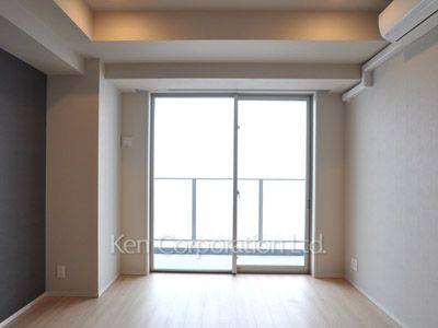 Bedroom ※Photo of the same layout on 30 floor. Decoration and fixture may differ.