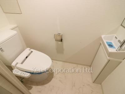 Lavatory