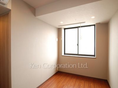 Bedroom ※Photo of the same layout on 18 floor. Decoration and fixture may differ.