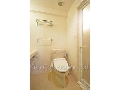 Lavatory