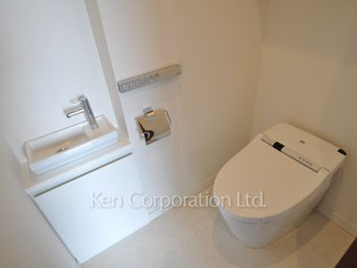 Lavatory