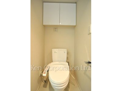 Lavatory ※Photo of the same layout on 5 floor. Decoration and fixture may differ.
