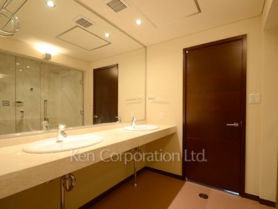 Powder Room